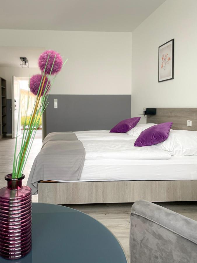 Prima Inn Hotel & Hof Neuruppin - Digitales & Rezeptionsloses Motel Zewnętrze zdjęcie