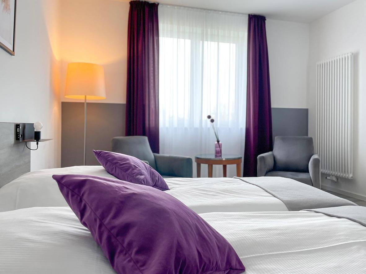 Prima Inn Hotel & Hof Neuruppin - Digitales & Rezeptionsloses Motel Zewnętrze zdjęcie